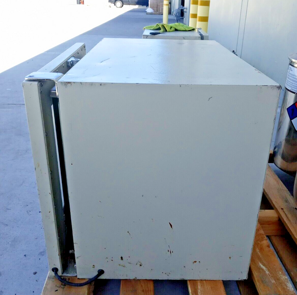Across International AccuTemp - 19S Vacuum Drying Oven 500°F, 110V, 1500W
