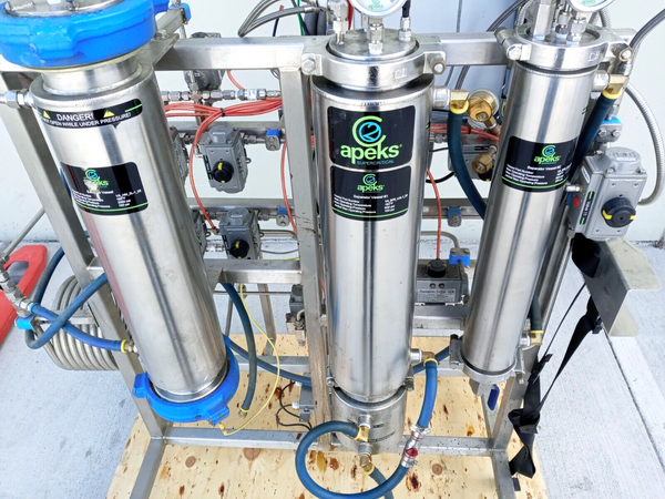 Apeks Bambino i2000-5LD CO2 Botanical Oil Extraction System