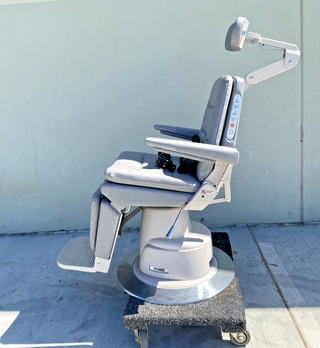 RELIANCE Medical Products Model 980 Exam Chair