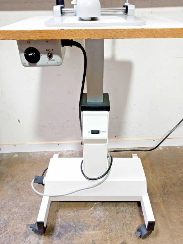Carl Zeiss F125 Slit Lamp w/HAAG Streit Tonometer and Power Table
