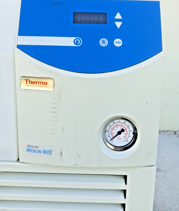 Thermo Scientific Neslab Merlin M25 Circulating Chiller 115V, 60Hz, 9.8A, 1Ph