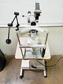 Carl Zeiss F125 Slit Lamp w/HAAG Streit Tonometer and Power Table