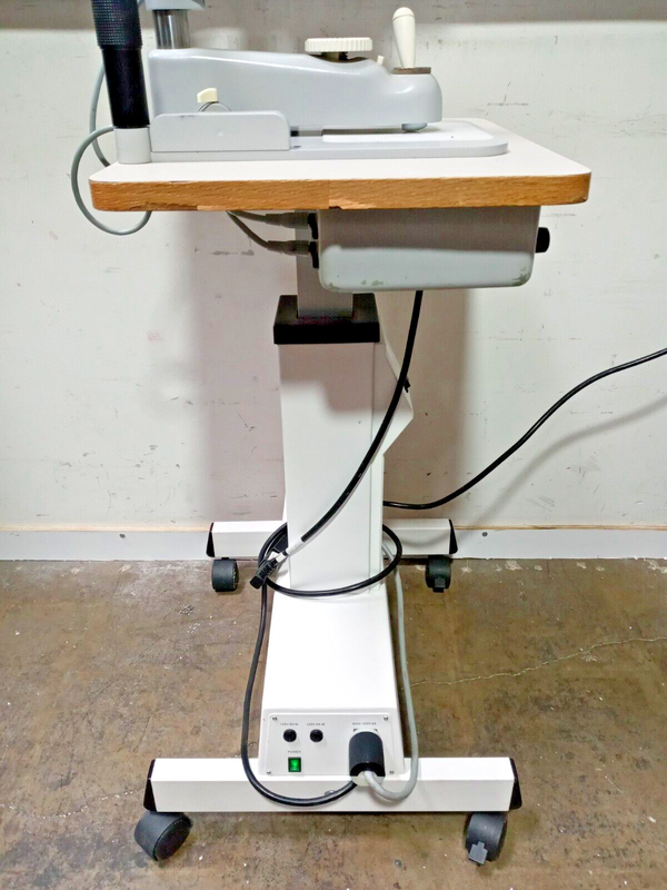 Carl Zeiss F125 Slit Lamp w/HAAG Streit Tonometer and Power Table